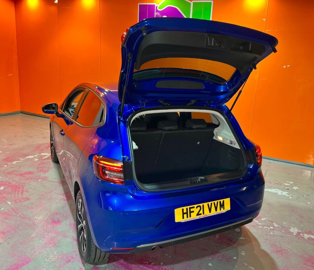 Used Renault Clio 2021 for sale - 77356757: Photo 39