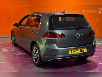 Used Volkswagen Golf 2019 for sale - 78964058: Photo