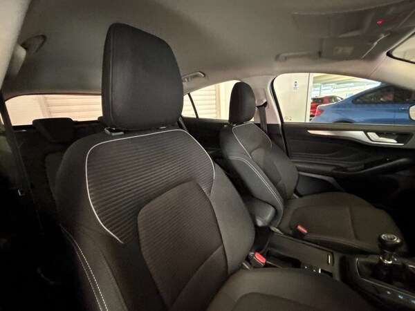Used Ford Focus 2021 for sale - 75275114: Photo 13