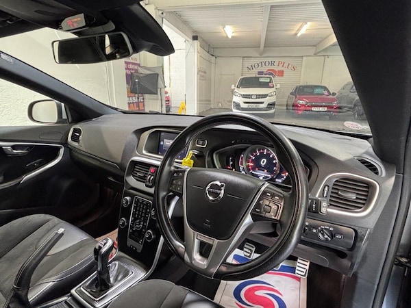 Used Volvo V40 2018 for sale - 74675243: Photo 13