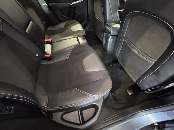 Used Volvo V40 2018 for sale - 74675243: Photo 17