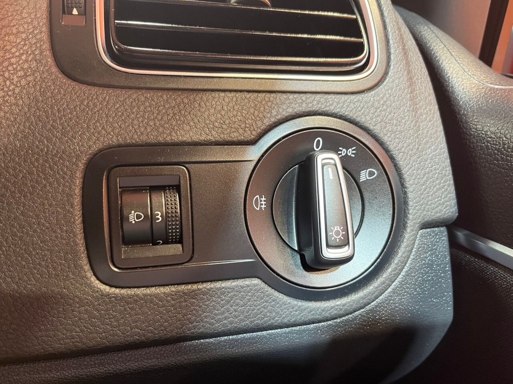 Used Volkswagen Polo 2014 for sale - 77594735: Photo 27