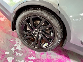 Used Land Rover Discovery 2017 for sale - 77765267: Photo