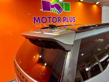 Used Land Rover Discovery 2017 for sale - 77765267: Photo