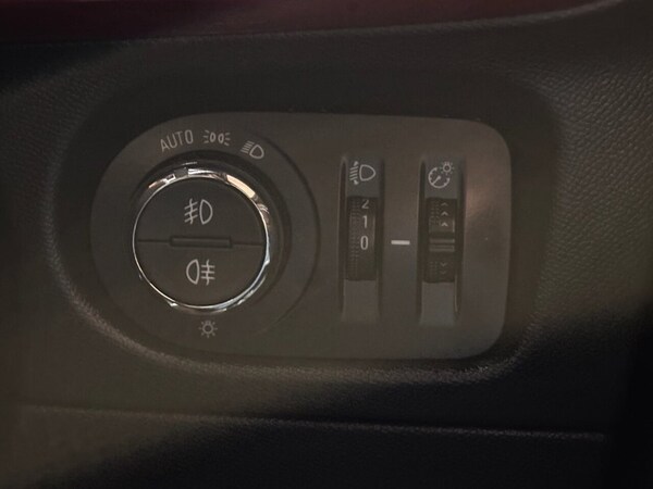Used Vauxhall Mokka 2022 for sale - 76111942: Photo 32