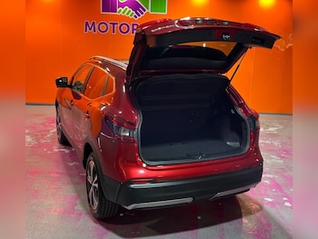 Used Nissan Qashqai 2017 for sale - 78212916: Photo