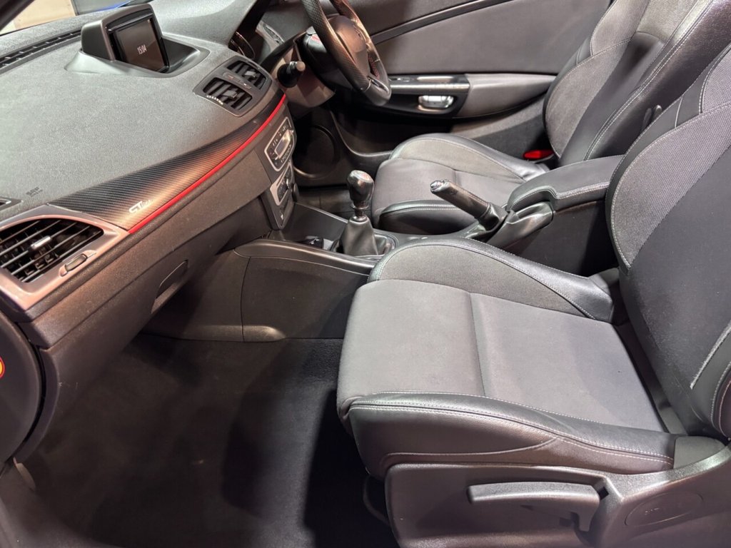 Used Renault Megane 2014 for sale - 77263007: Photo 11