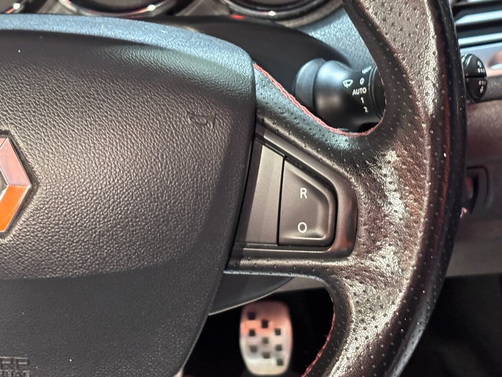 Used Renault Megane 2014 for sale - 77263007: Photo 16