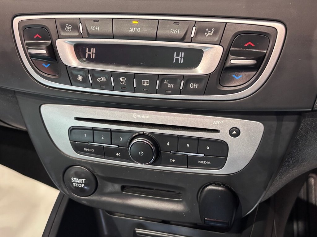 Used Renault Megane 2014 for sale - 77263007: Photo 19