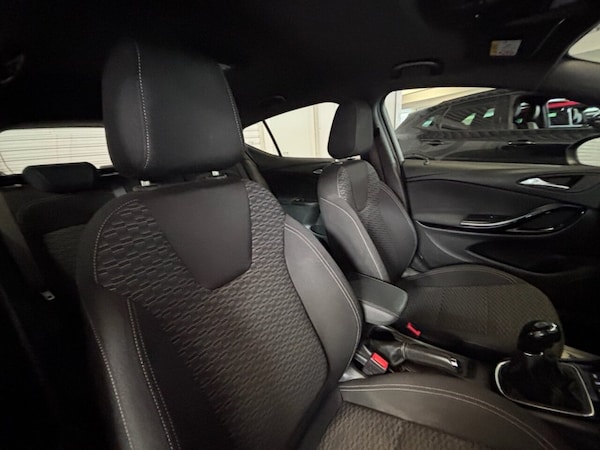 Used Vauxhall Astra 2019 for sale - 75067612: Photo 16