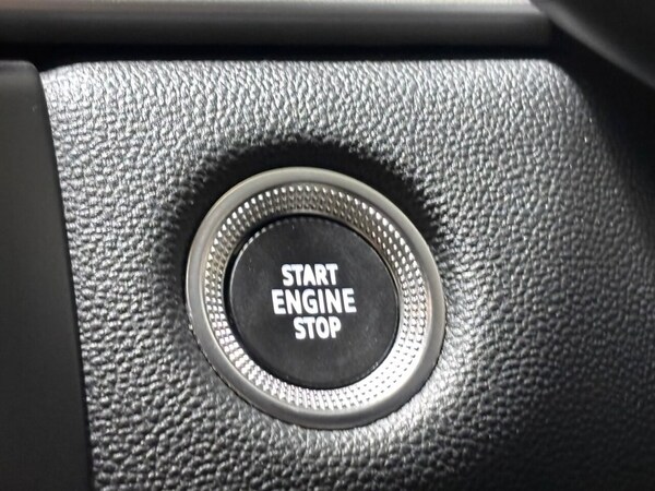 Used Renault Captur 2021 for sale - 68660539: Photo 28