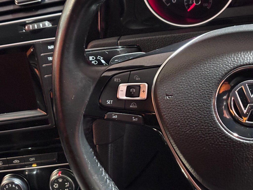 Used Volkswagen Golf 2015 for sale - 76520784: Photo 20