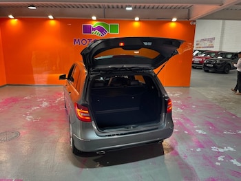 Used Mercedes-Benz B Class 2014 for sale - 78372257: Photo