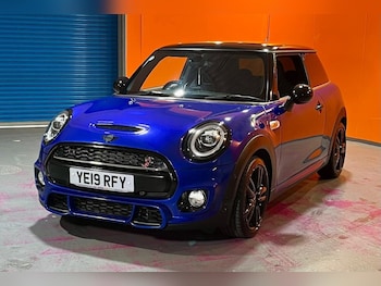 Used MINI Hatch 2019 for sale - 77328434: Photo