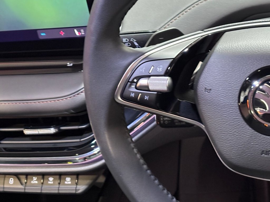 Used Skoda Enyaq 2025 for sale - 76280063: Photo 30