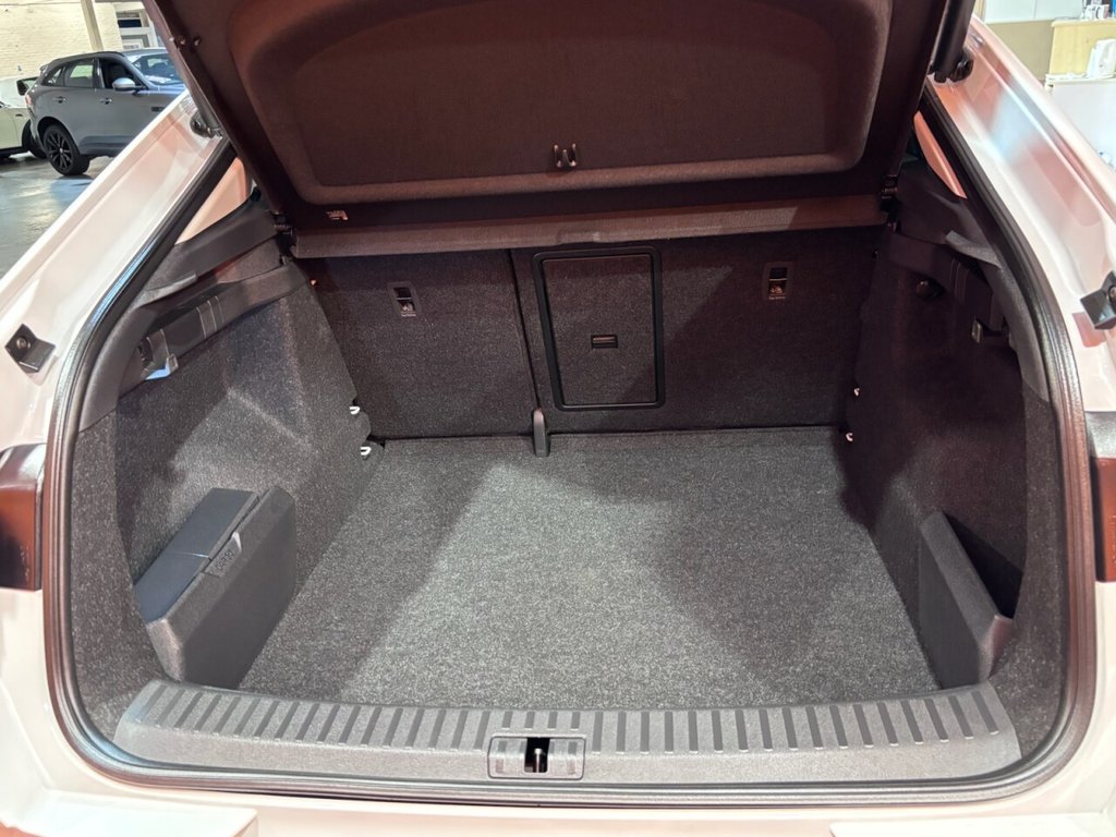 Used Skoda Enyaq 2025 for sale - 76280063: Photo 44