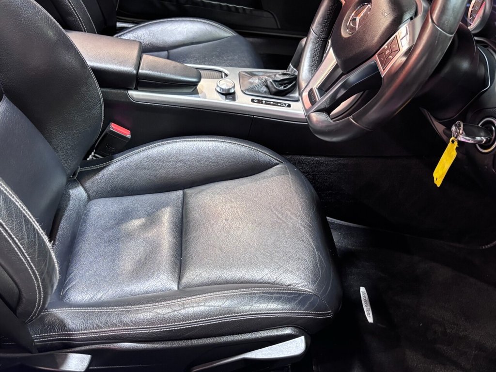 Used Mercedes-Benz SLK 2012 for sale - 76535527: Photo 19