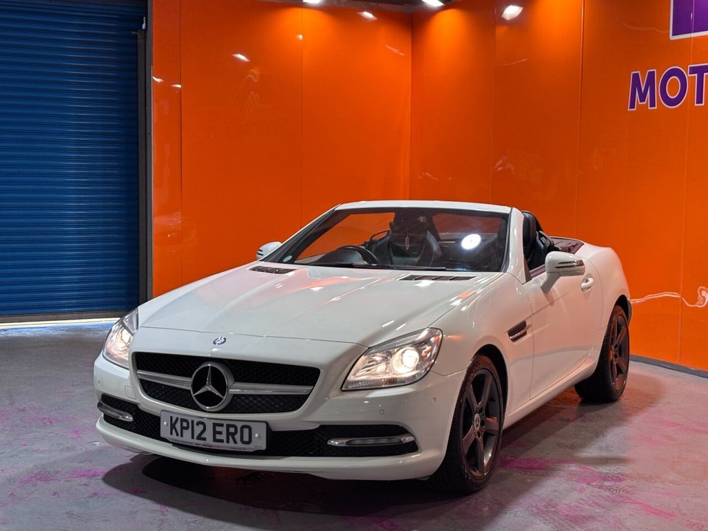 Used Mercedes-Benz SLK 2012 for sale - 76535527: Photo 4