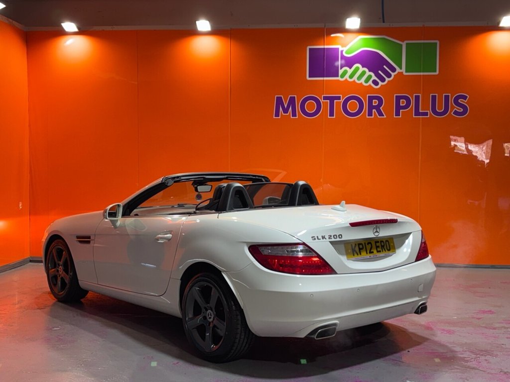 Used Mercedes-Benz SLK 2012 for sale - 76535527: Photo 5