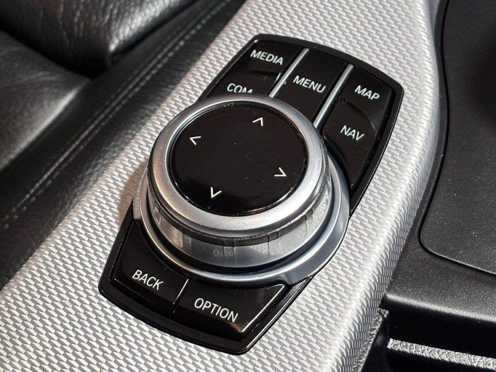 Used BMW 3 Series 2018 for sale - 77096675: Photo 28