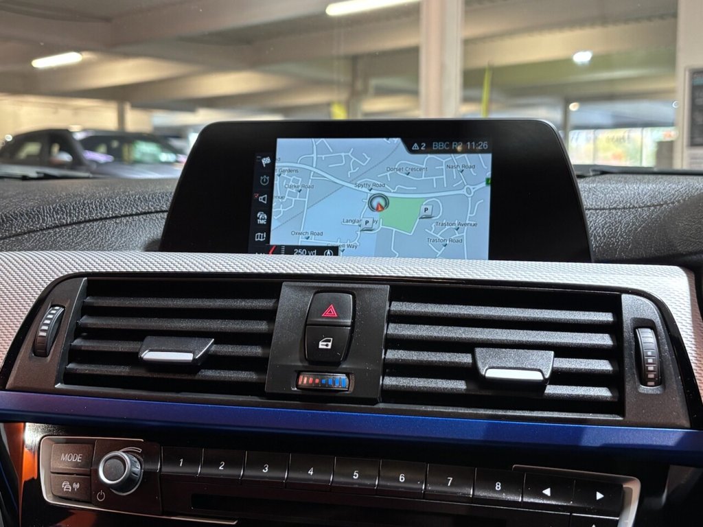 Used BMW 3 Series 2018 for sale - 77096675: Photo 32