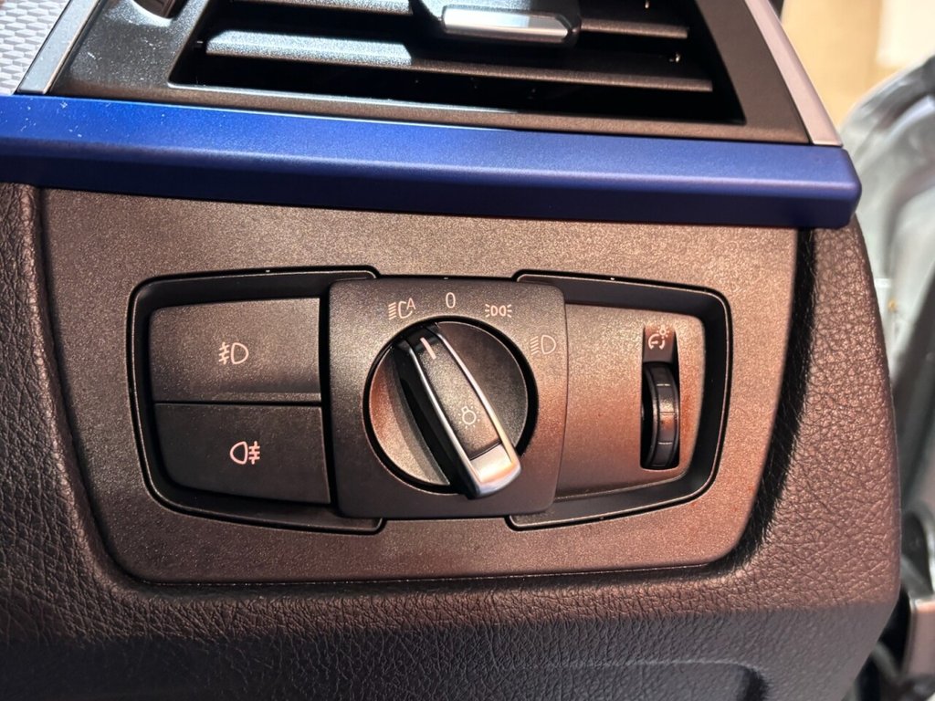 Used BMW 3 Series 2018 for sale - 77096675: Photo 40