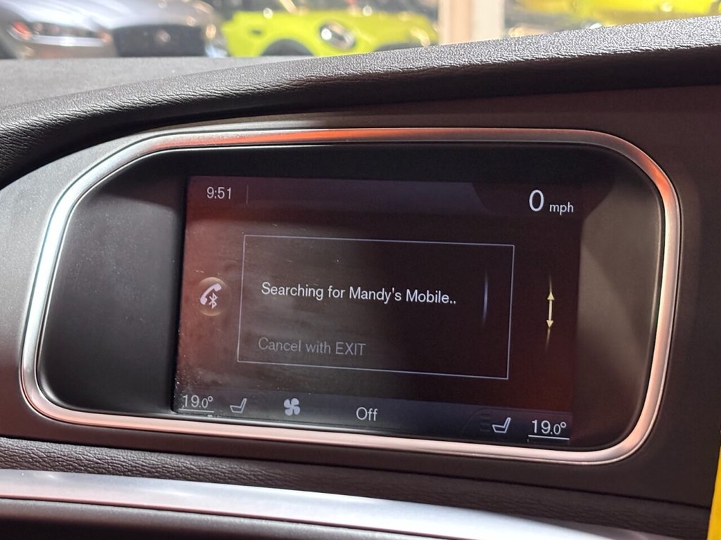 Used Volvo V40 2014 for sale - 76595963: Photo 35