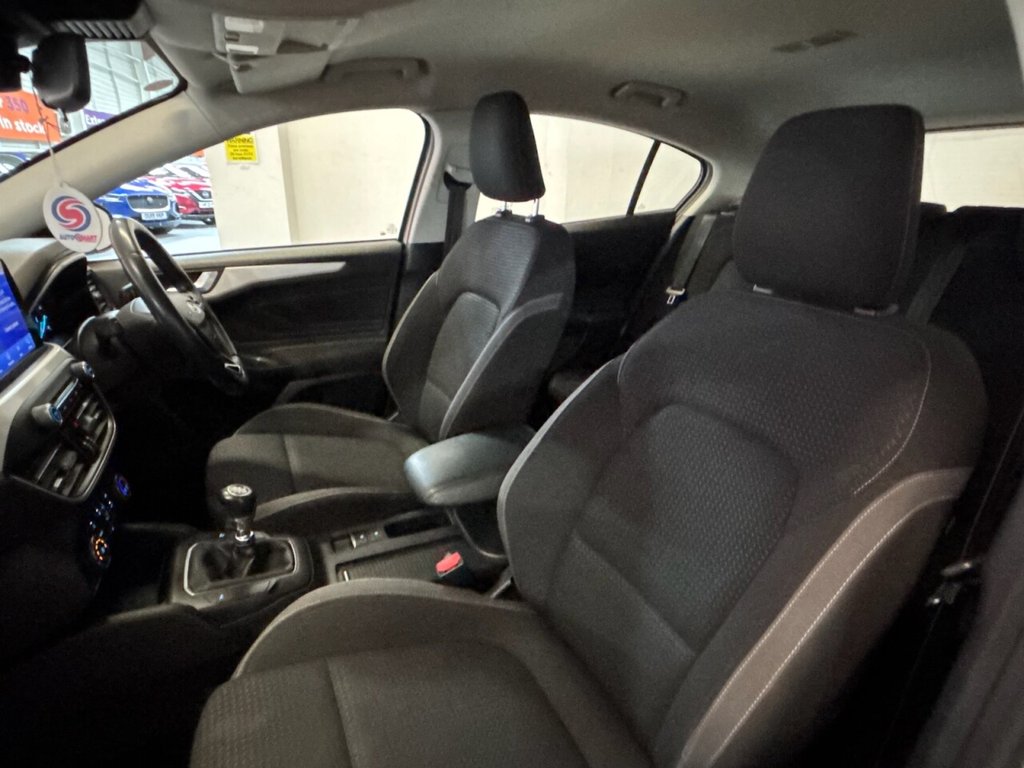 Used Ford Focus 2019 for sale - 76162872: Photo 18