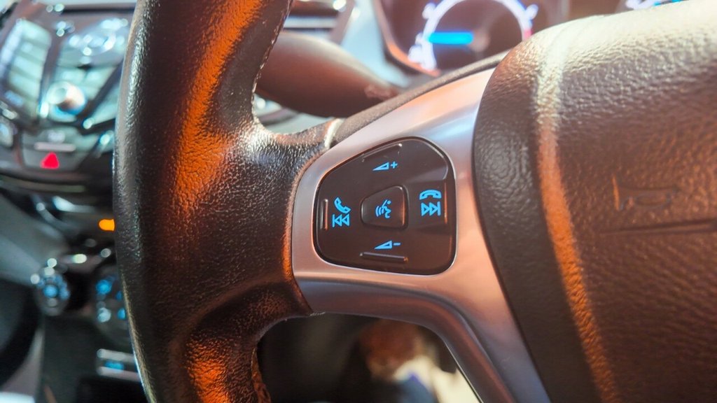 Used Ford Fiesta 2017 for sale - 76792154: Photo 11