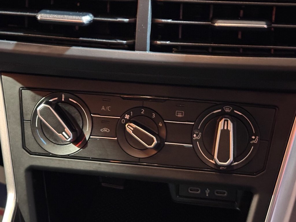 Used Volkswagen Polo 2023 for sale - 76535430: Photo 18