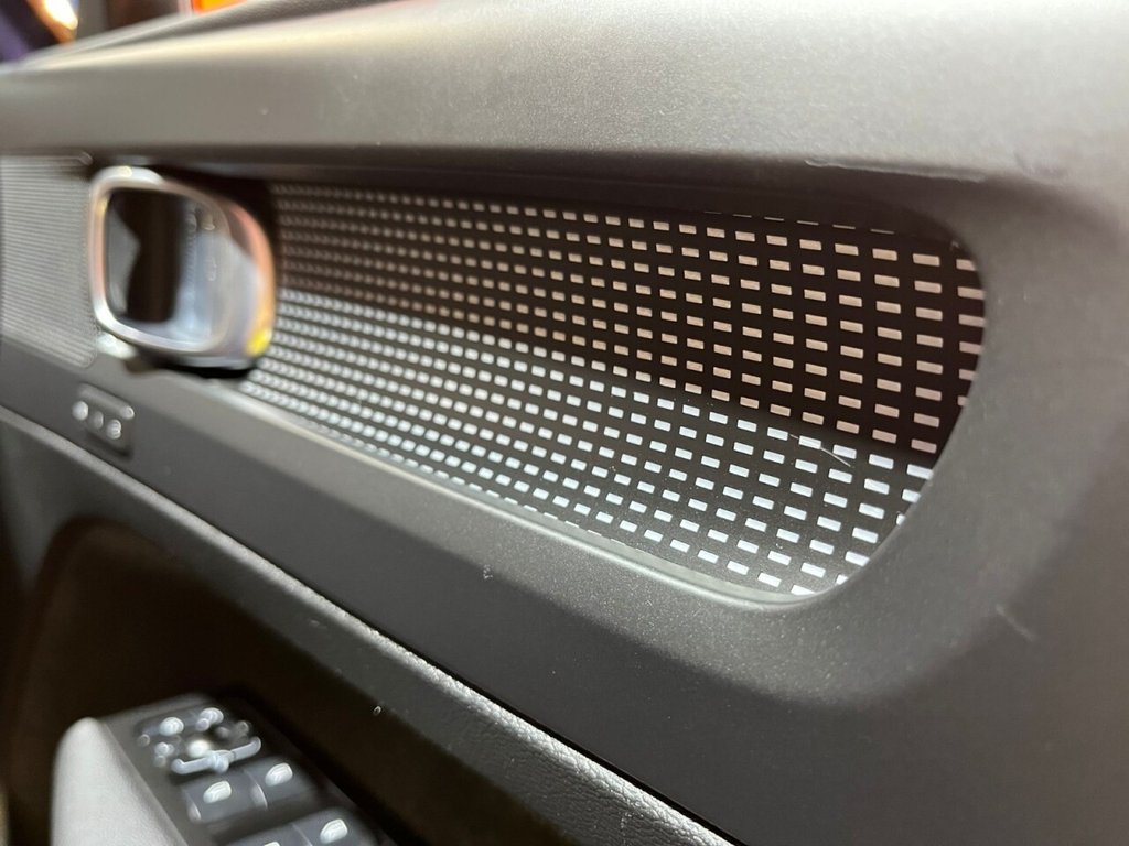 Used Volvo XC40 2021 for sale - 74105421: Photo 45