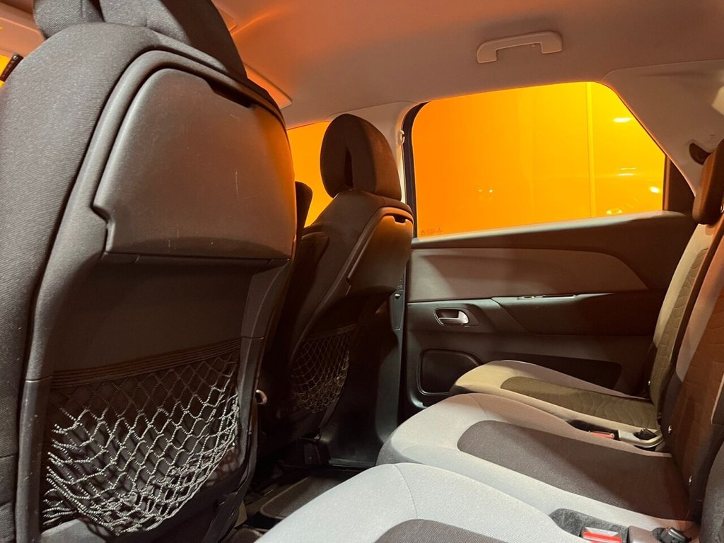Used Citroen C4 Picasso 2015 for sale - 75815203: Photo 17
