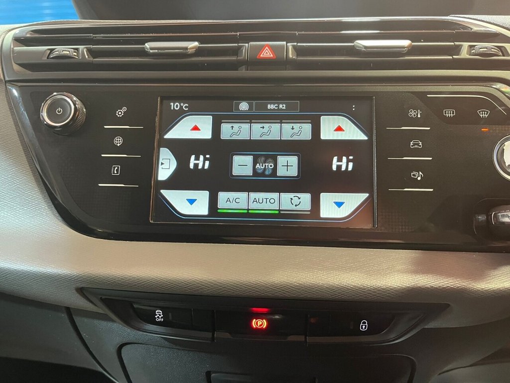 Used Citroen C4 Picasso 2015 for sale - 75815203: Photo 30