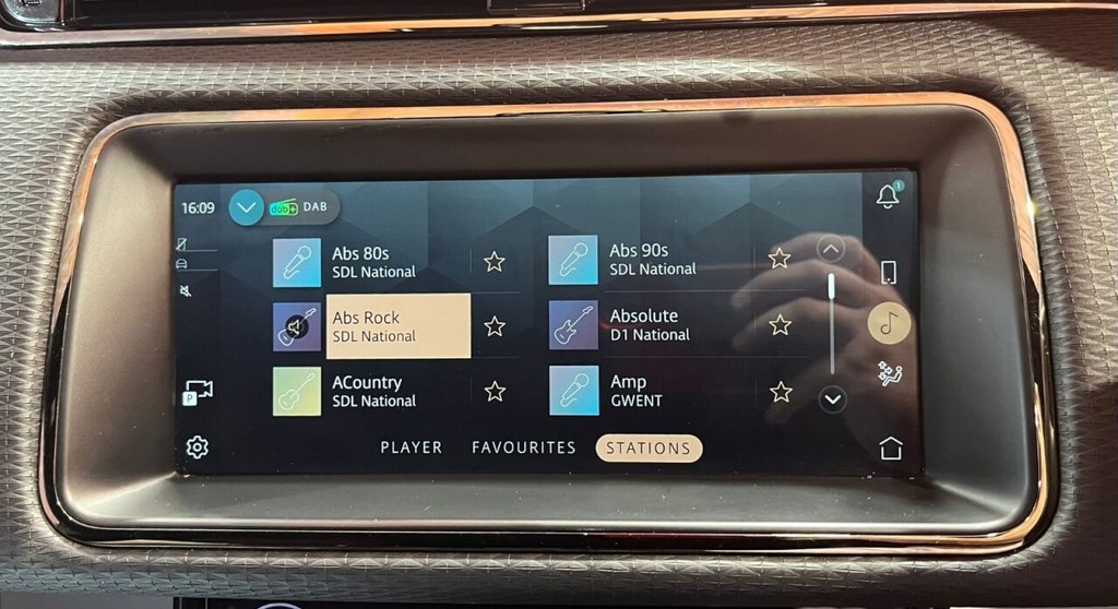 Used Land Rover Range Rover Evoque 2021 for sale - 77355829: Photo 9