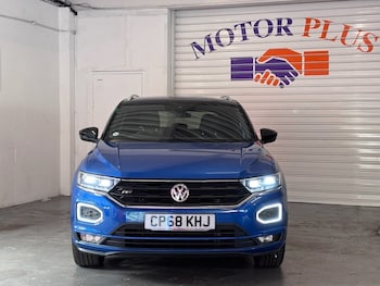 Used Volkswagen T-Roc 2018 for sale - 75527967: Photo