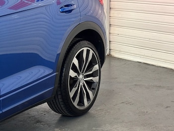Used Volkswagen T-Roc 2018 for sale - 75527967: Photo