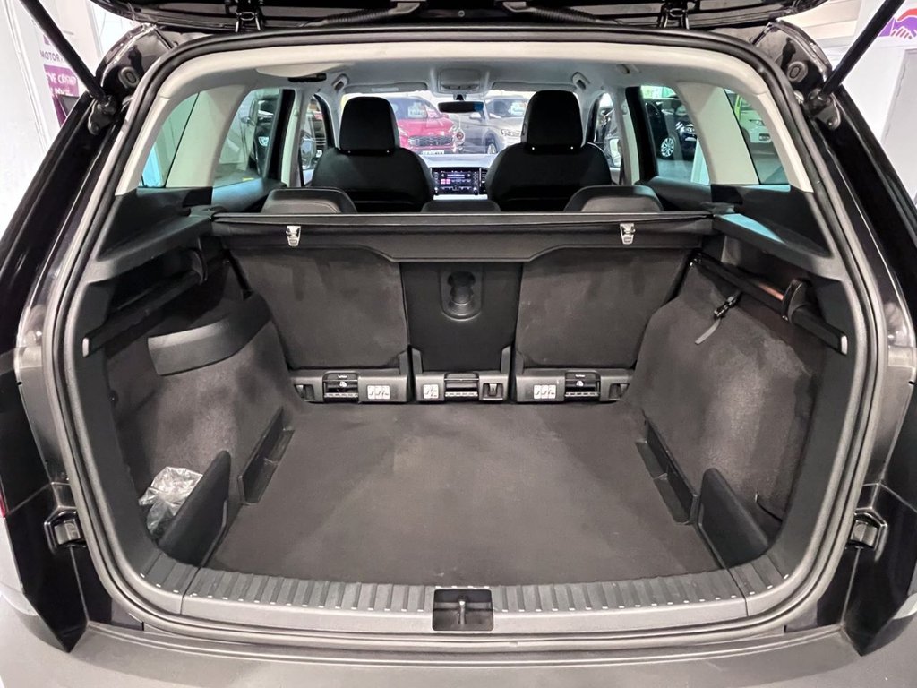 Used Skoda Karoq 2020 for sale - 77096453: Photo 44