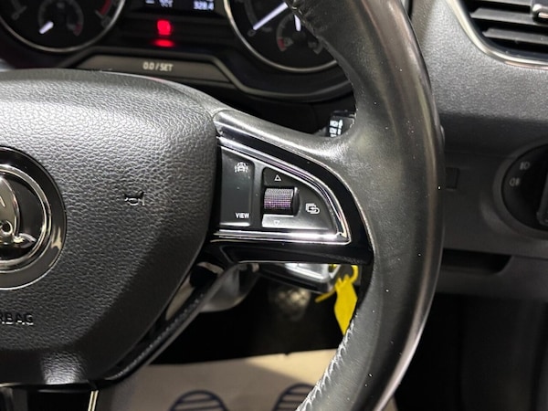 Used Skoda Octavia 2019 for sale - 74368361: Photo 27
