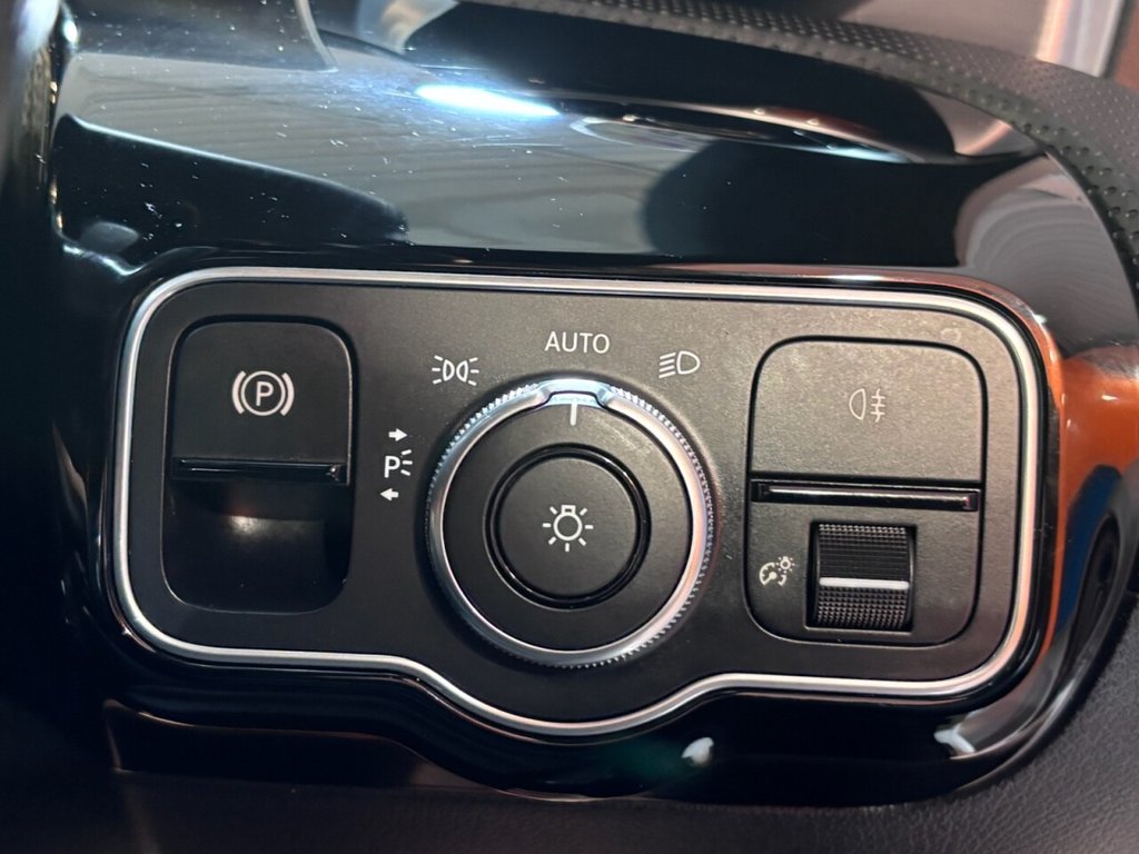 Used Mercedes-Benz A-Class 2019 for sale - 76595964: Photo 38