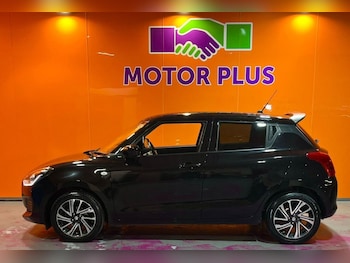 Used Suzuki Swift 2023 for sale - 77693360: Photo