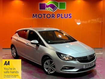 Used Vauxhall Astra 2018 for sale - 79333996: Photo