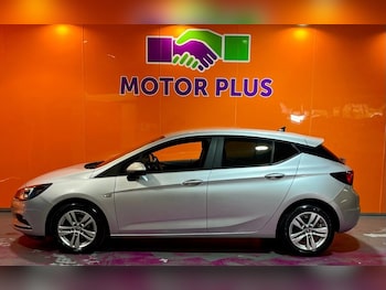 Used Vauxhall Astra 2018 for sale - 79333996: Photo