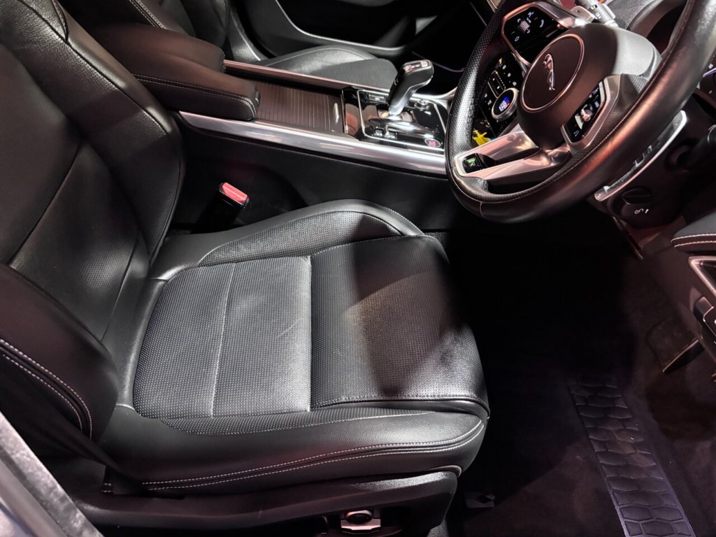 Used Jaguar XE 2021 for sale - 77557932: Photo 12