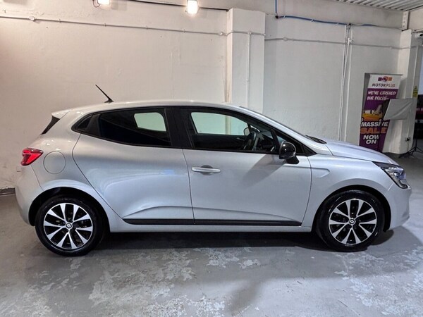 Used Renault Clio 2023 for sale - 74404501: Photo 10