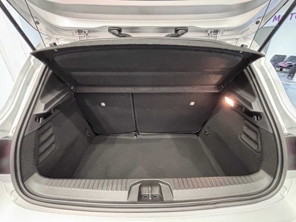 Used Renault Clio 2023 for sale - 74404501: Photo 41