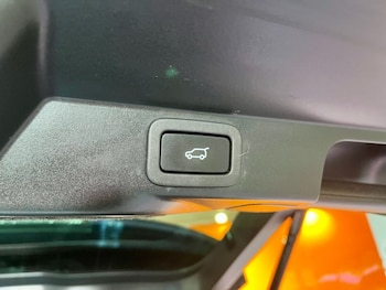 Used Land Rover Range Rover Sport 2016 for sale - 78256754: Photo