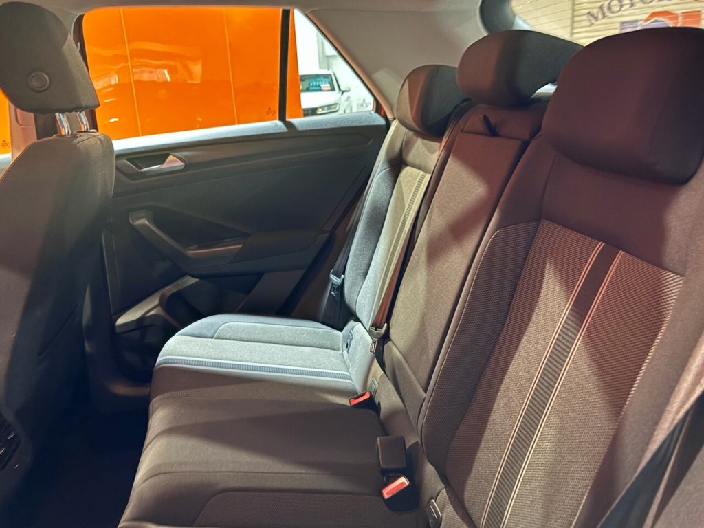 Used Volkswagen T-Roc 2018 for sale - 76279373: Photo 17