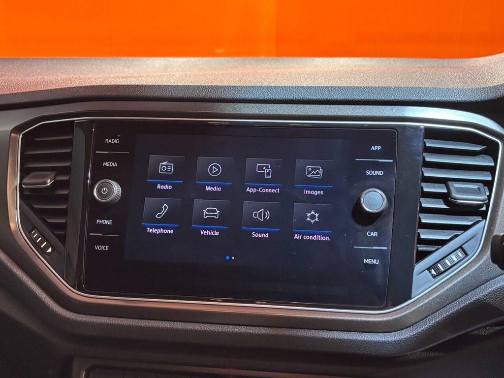 Used Volkswagen T-Roc 2018 for sale - 76279373: Photo 29