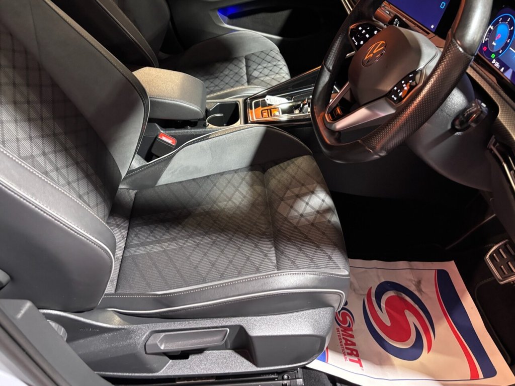 Used Volkswagen Golf 2024 for sale - 76454611: Photo 11