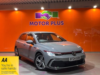 Used Volkswagen Golf 2024 for sale - 76454611: Photo